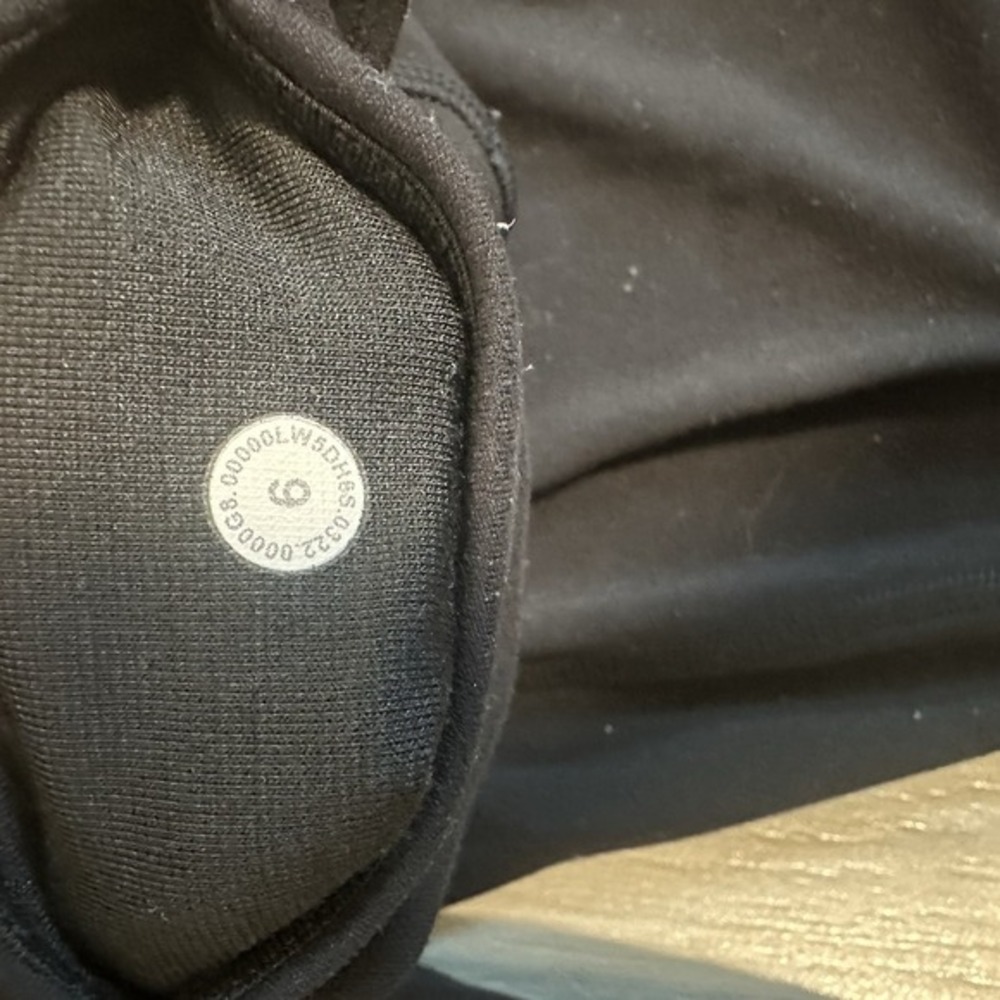 Lululemon Stretch High Rise Jogger Size 6X27.5 Black Casual Yoga Athleisure Nulu - Picture 3 of 7